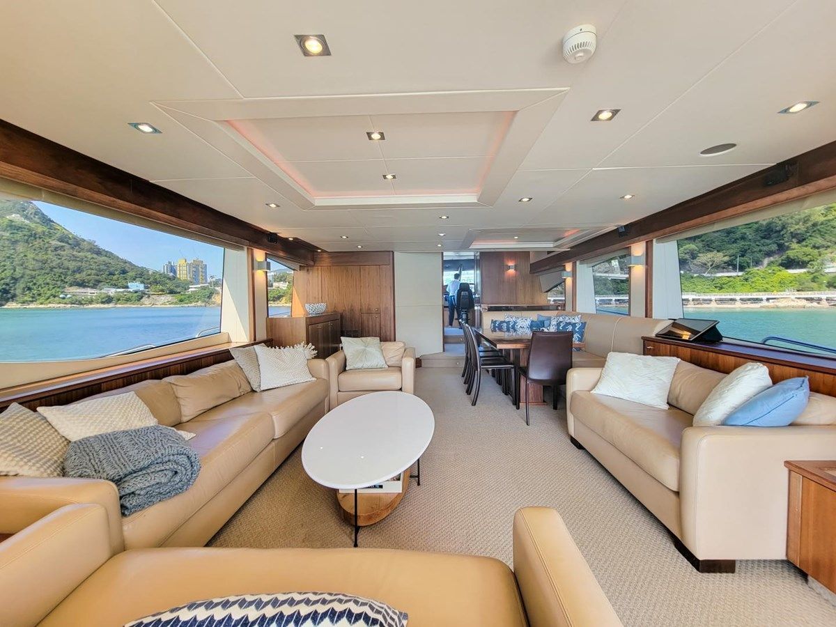 best yacht sales deals Sunseeker 86 Yacht - Sunseeker