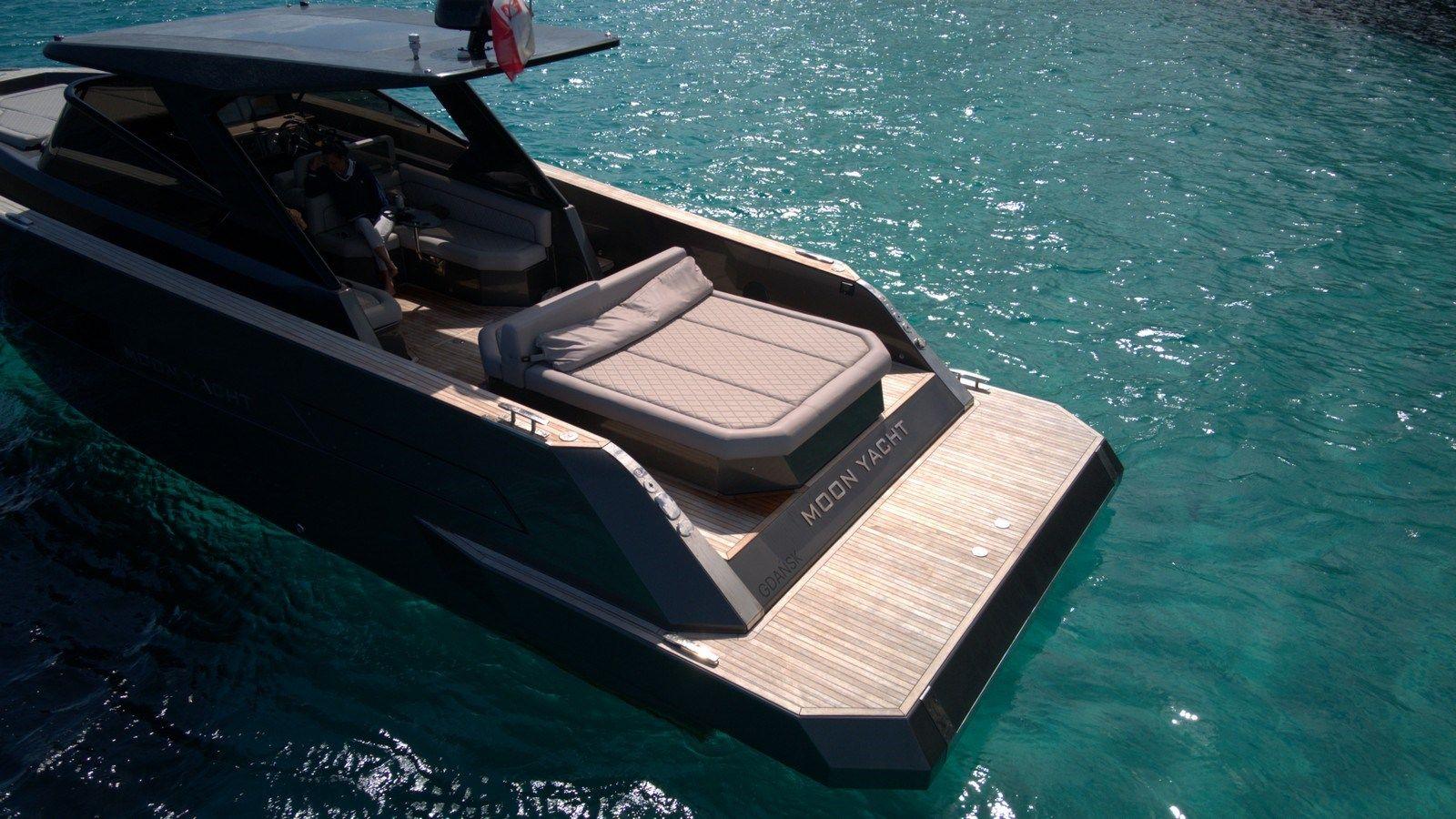 NEW 2025 Moon 45 SPORTS LINE yacht sale