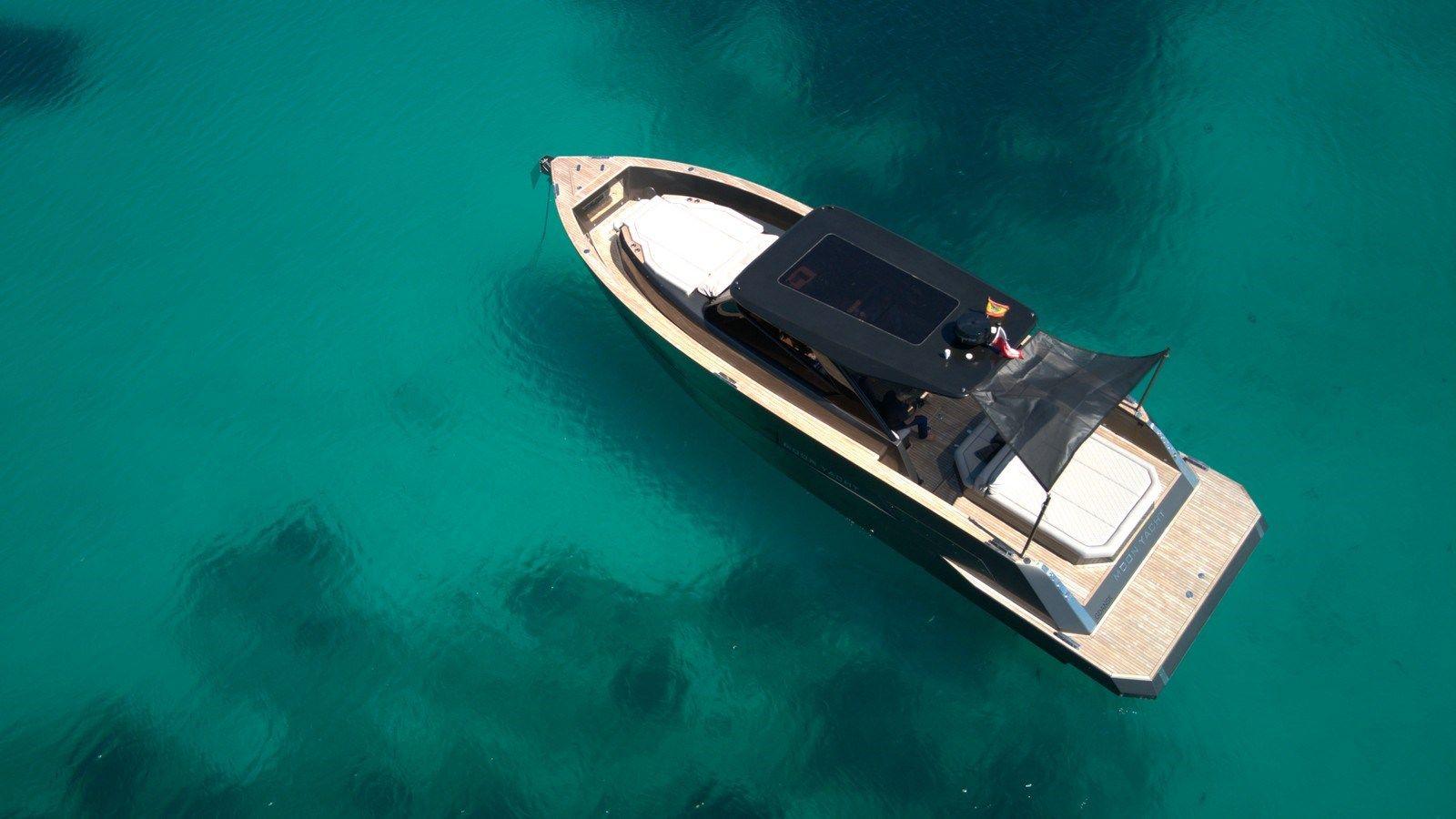 Buy a NEW 2025 Moon 45 SPORTS LINE - MOON YACHTS at Shestakov Yacht Sales