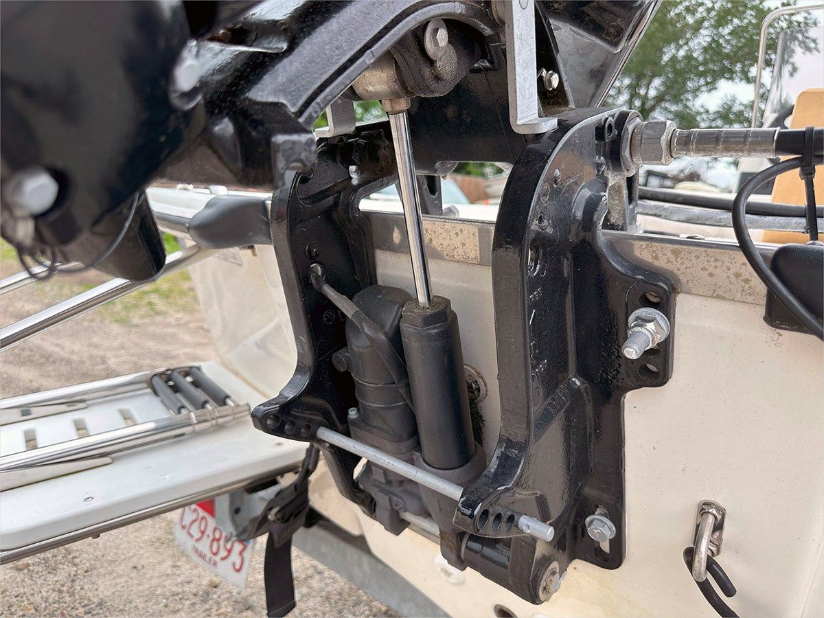 Стоимость яхты 17' Mako 2014 Pro 17 Skiff 2014