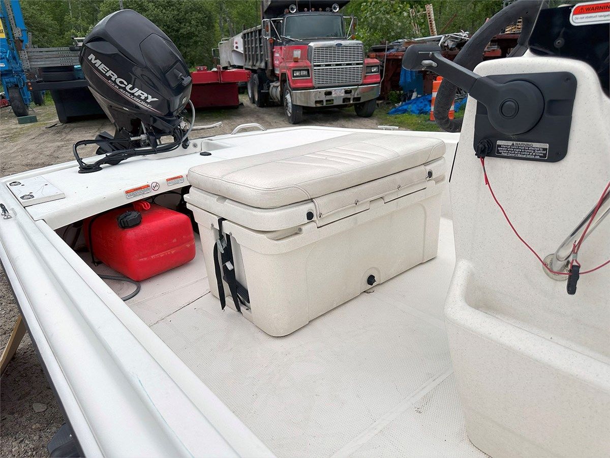 Купить 17' Mako 2014 Pro 17 Skiff