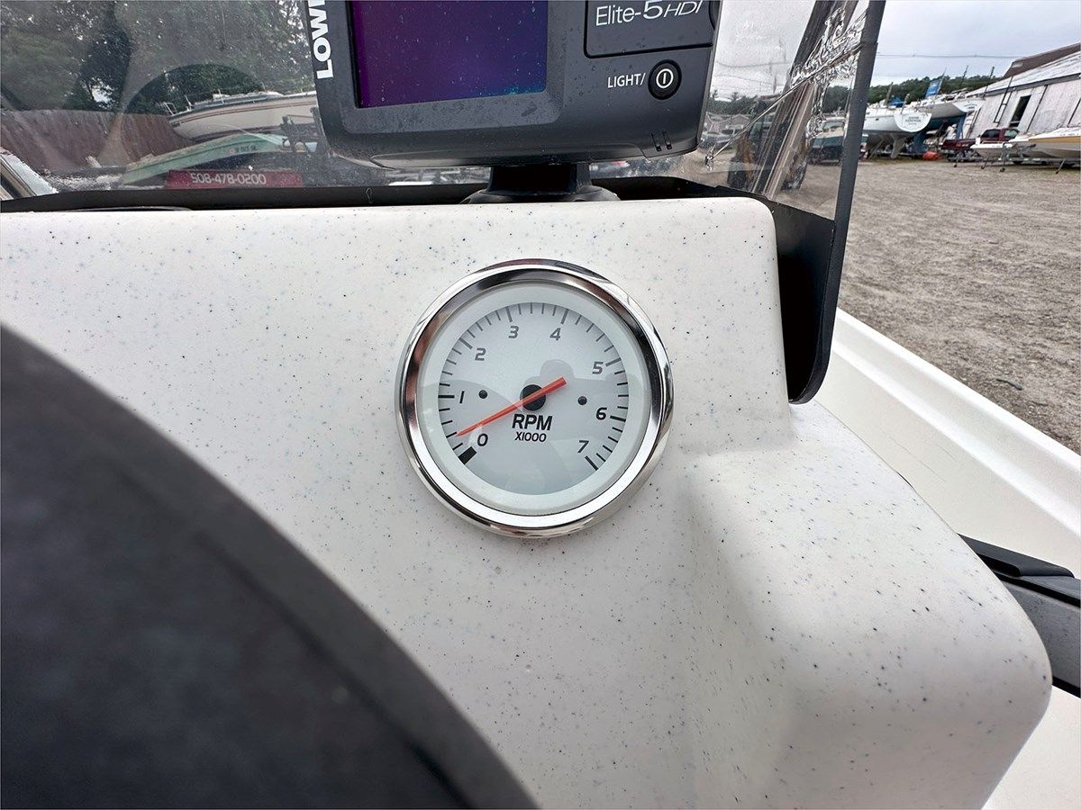 Лучшие предложения покупки яхты 17' Mako 2014 Pro 17 Skiff - MAKO