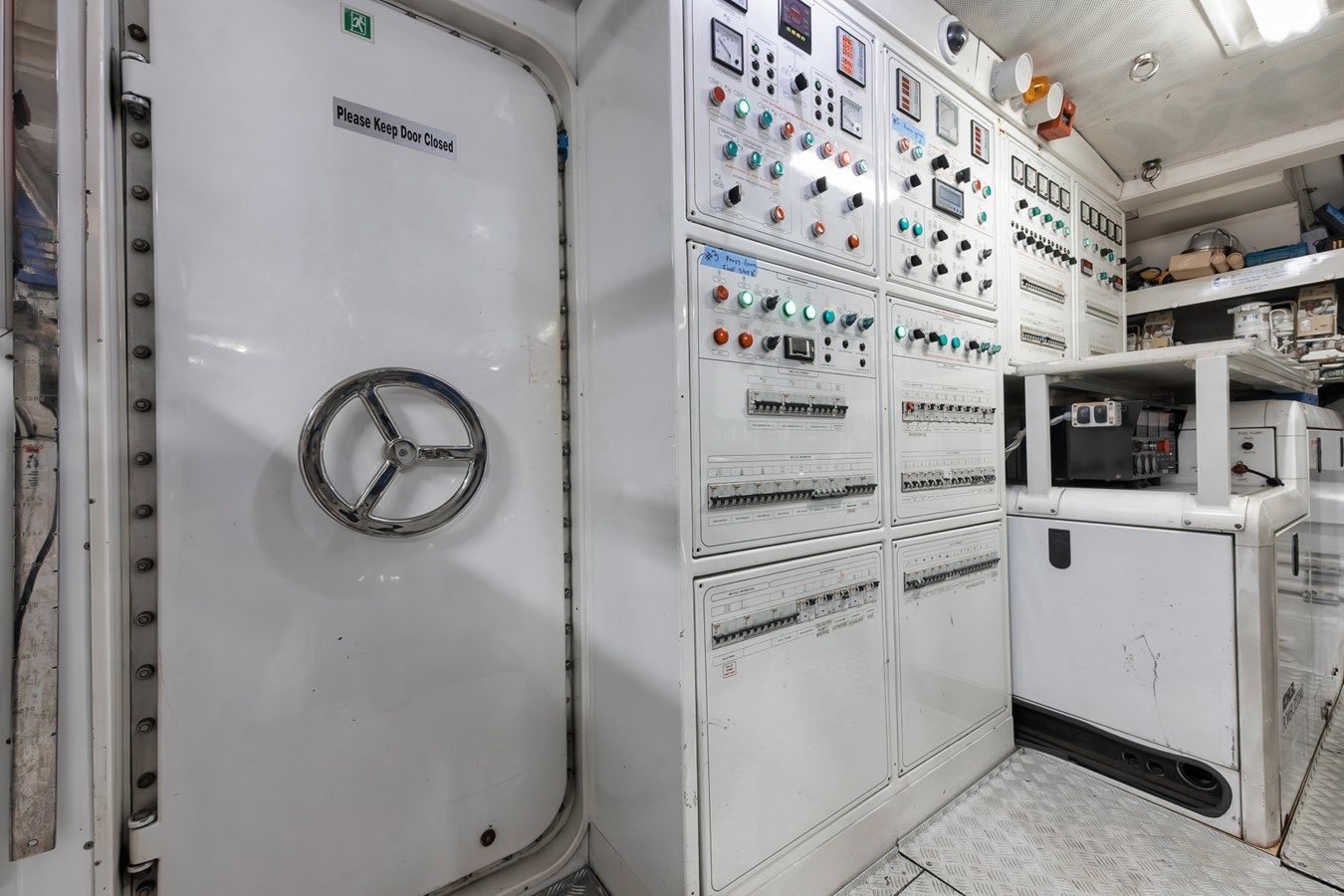 Лучшая цена на U Wish 2008