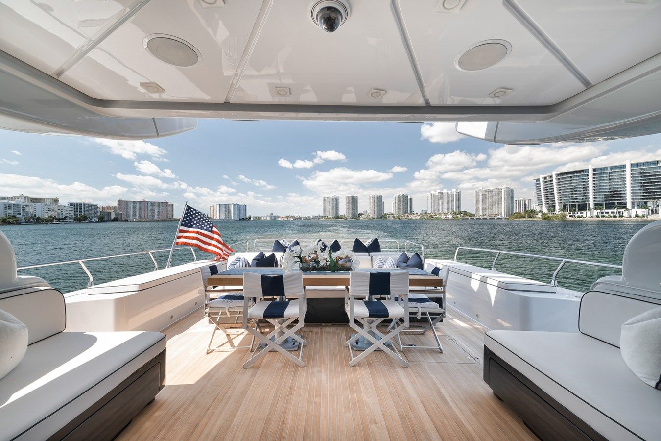 Продажа яхты U Wish 2008