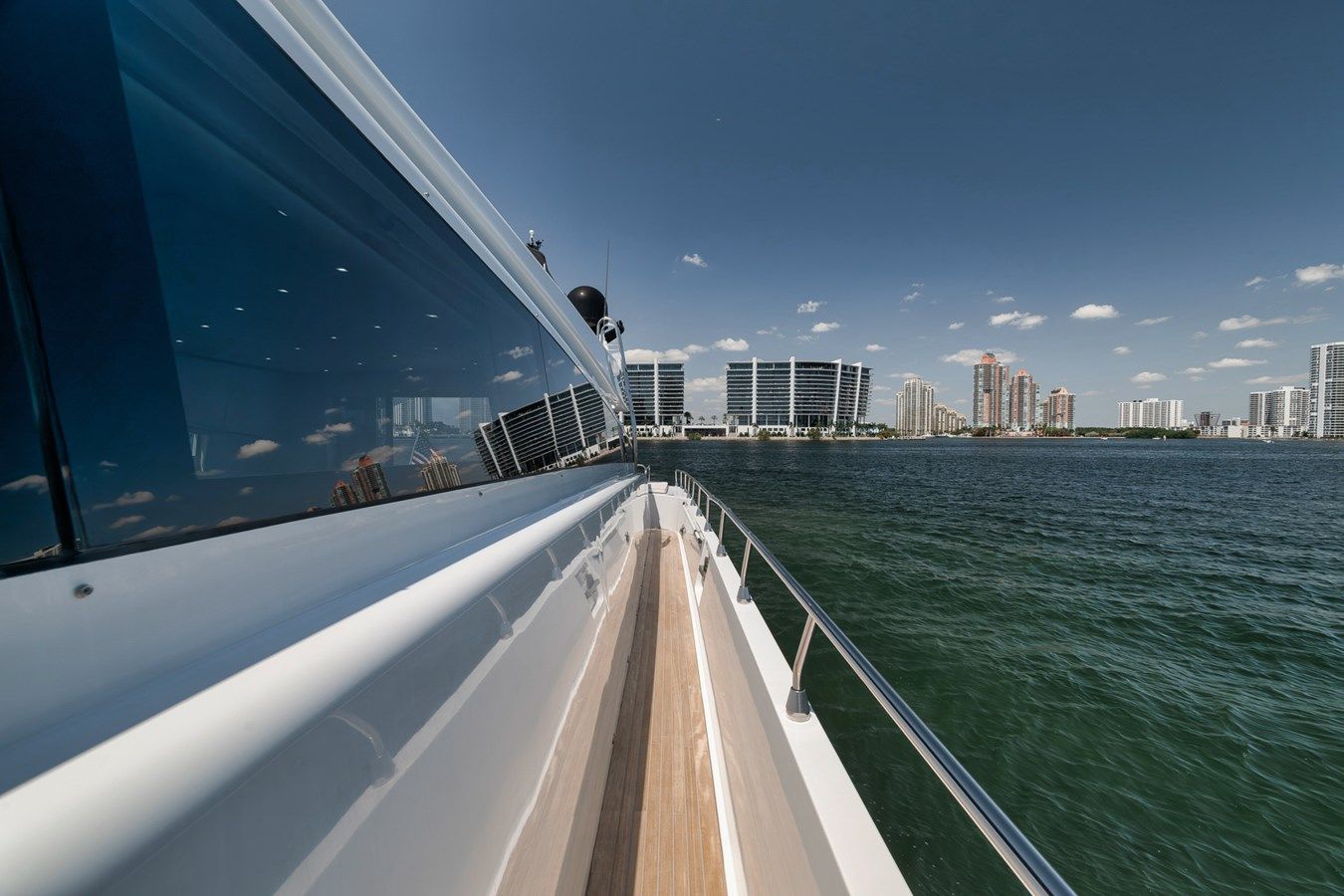 Стоимость яхты U Wish 2008