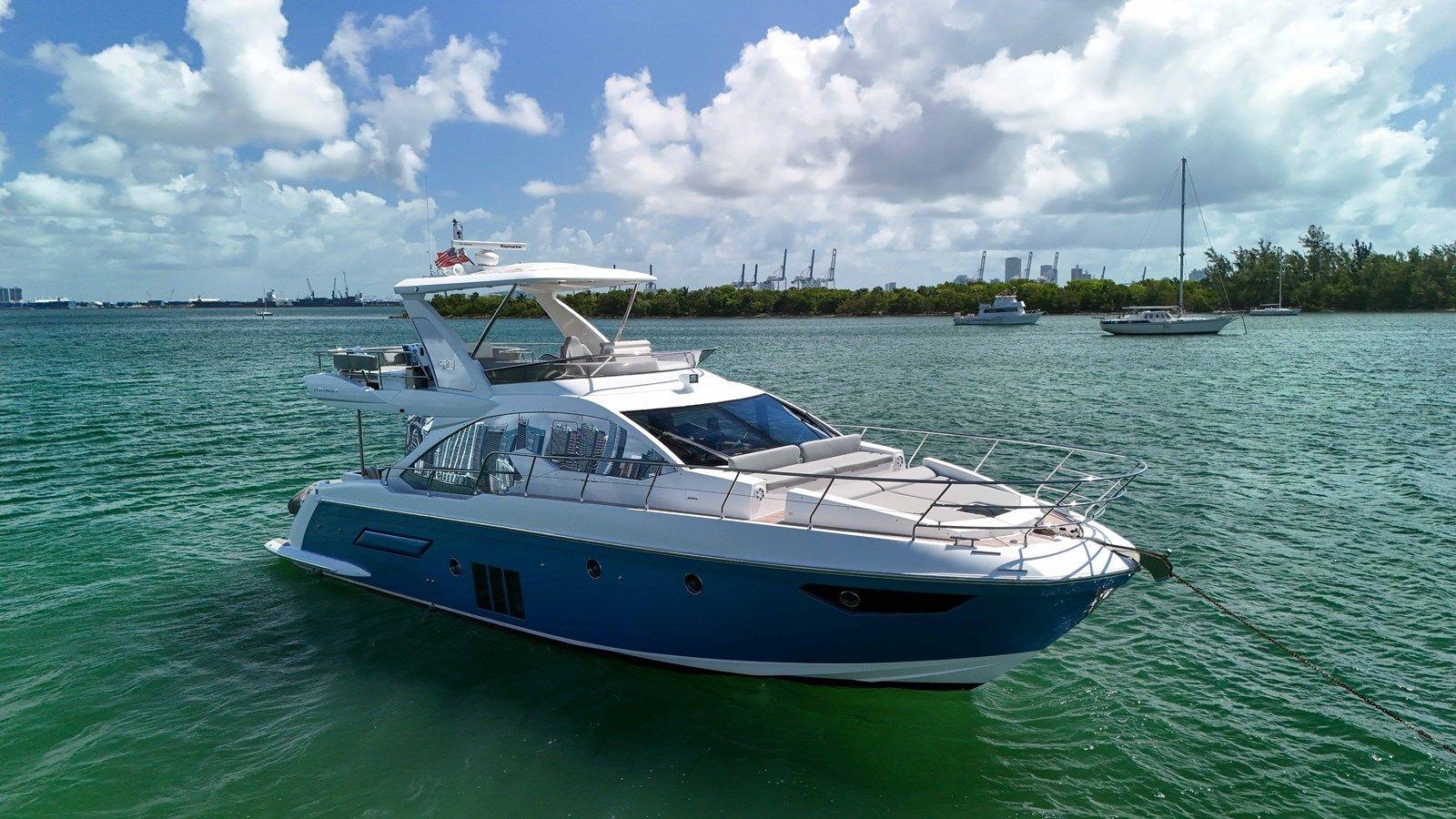 the best price on FORTUNATO - Azimut Yachts