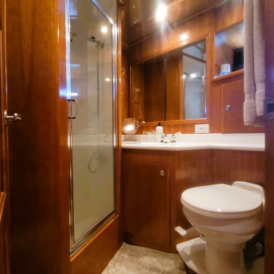 IRISH MIST 11 - NAVIGATOR price