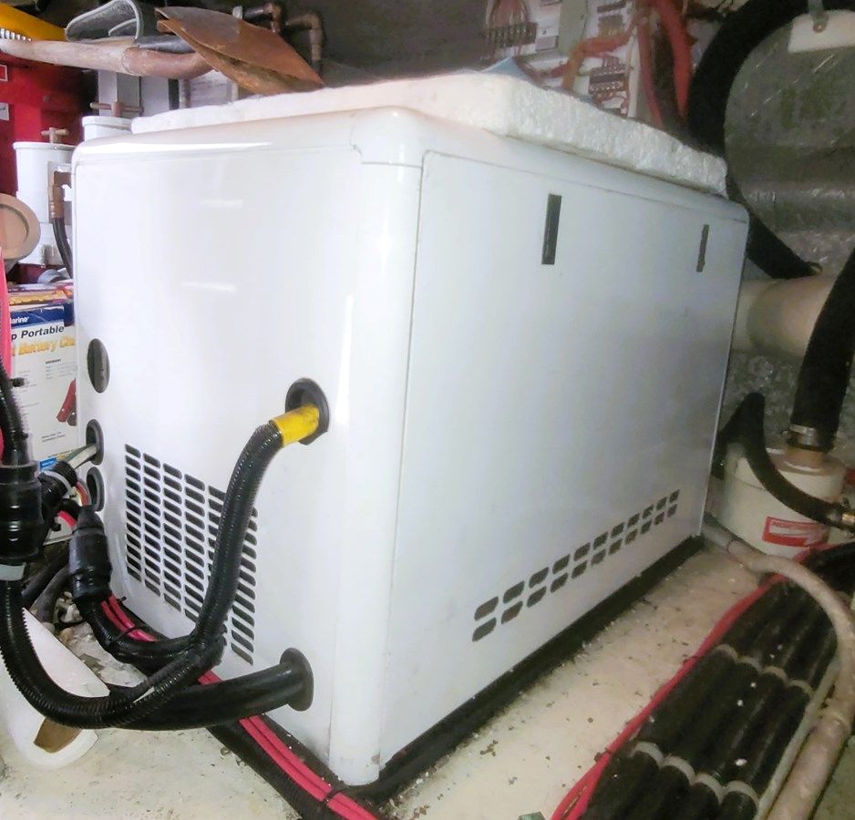 the best price on IRISH MIST 11 3900 Californian