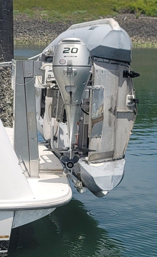 Buy a IRISH MIST 11 - NAVIGATOR at Shestakov Yacht Sales