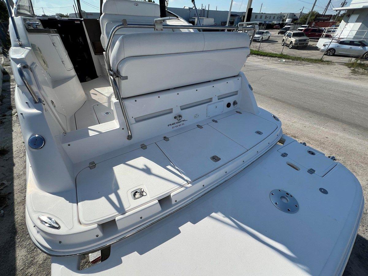 Buy a Regal - Regal at Shestakov Yacht Sales