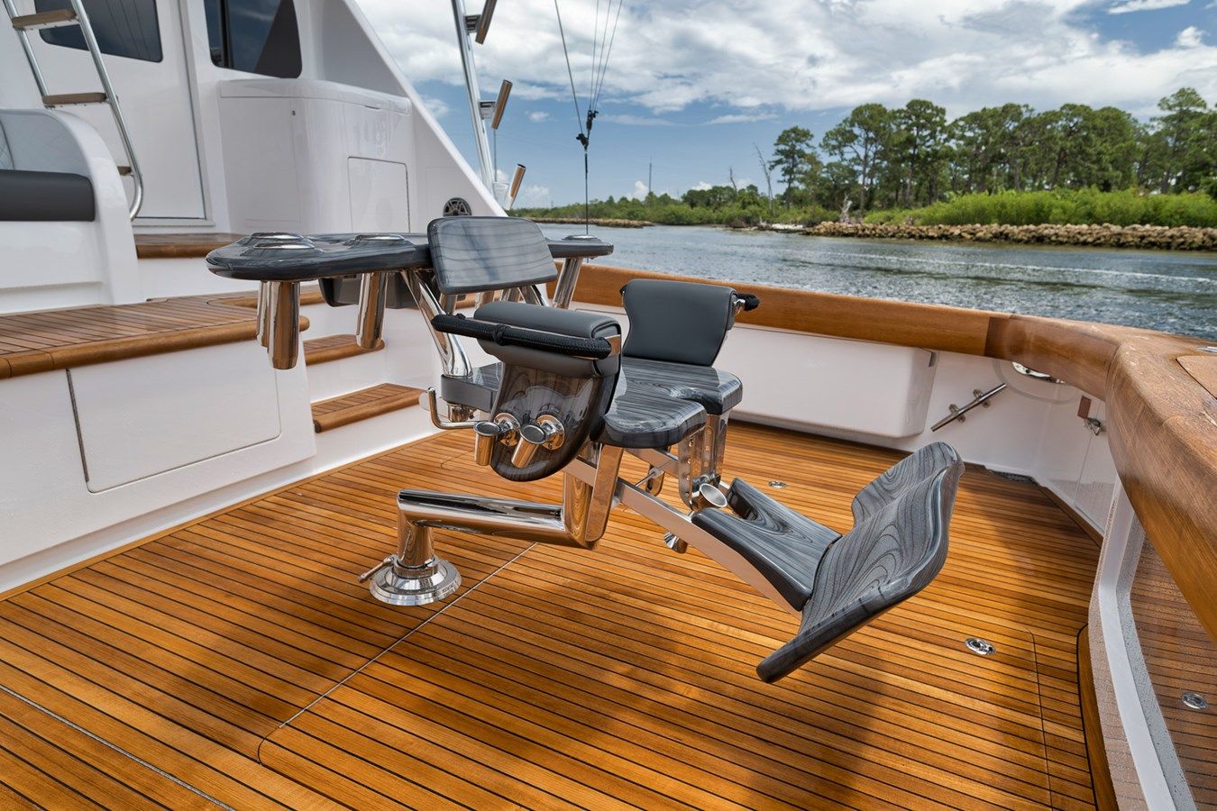 Продажа яхты LADY SURFBUM