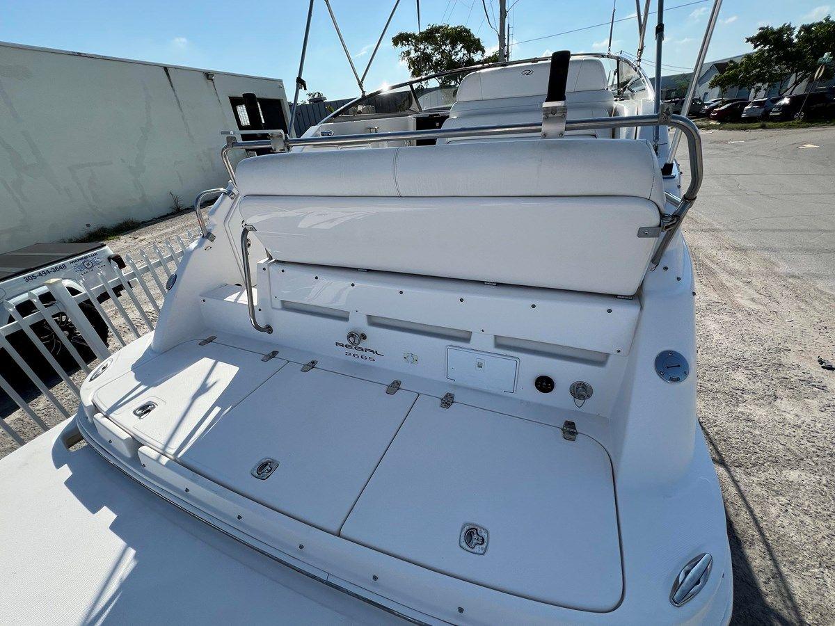 best yacht sales deals Regal 2006