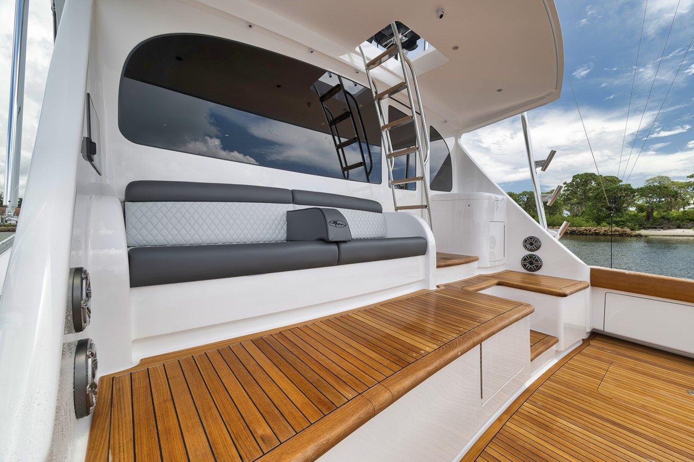 Лучшая цена на LADY SURFBUM - VIKING