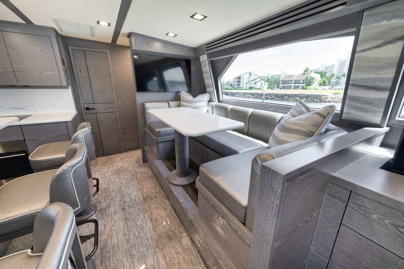 Продажа яхты LADY SURFBUM 2024