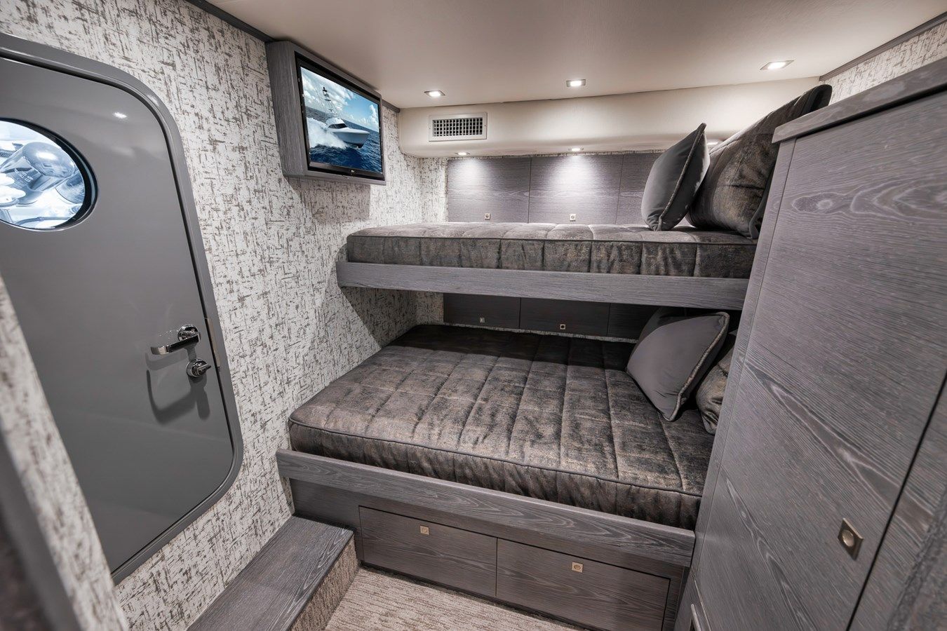 Лучшая цена на LADY SURFBUM - VIKING