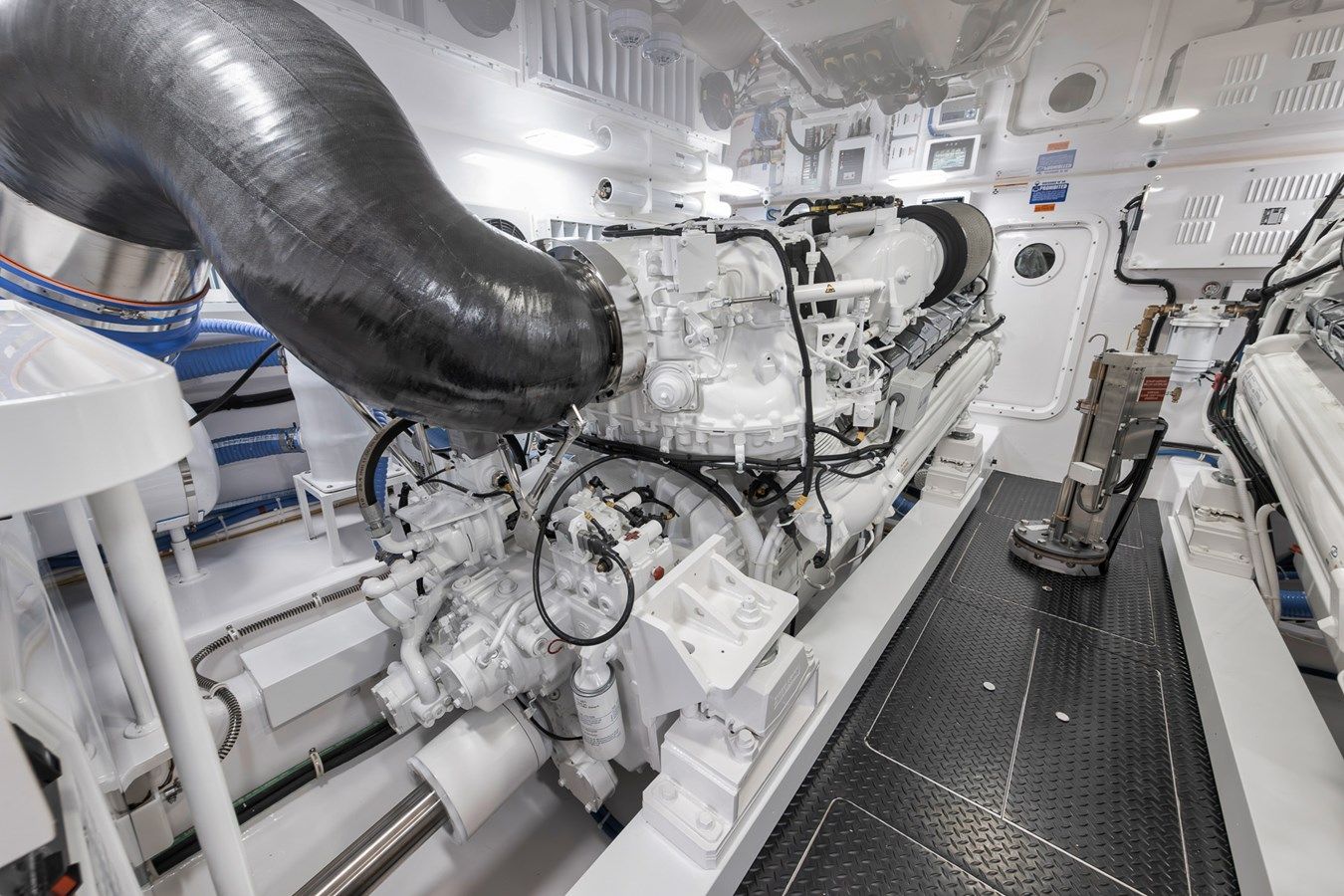 Лучшие предложения покупки яхты LADY SURFBUM