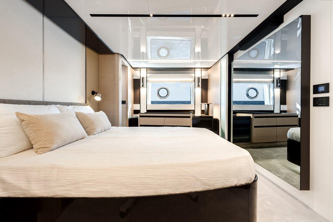 Купить яхту Sunset 8 80 в Shestakov Yacht Sales