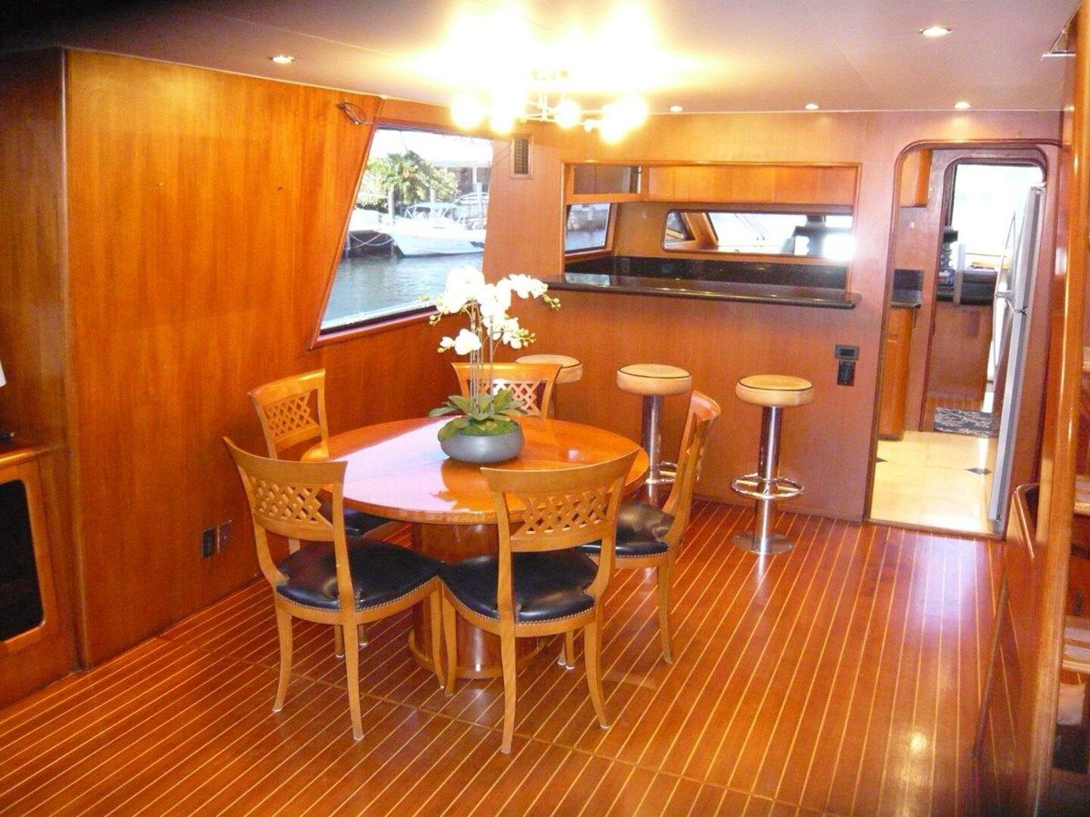 Buy a VITAMIN SEA 1990 at Shestakov Yacht Sales