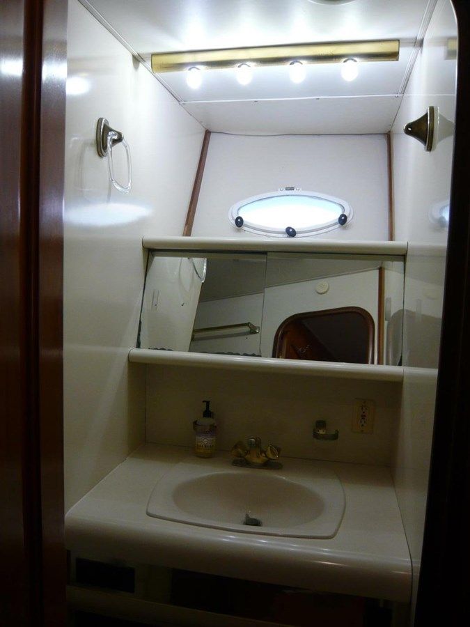 the best price on VITAMIN SEA 63 Cockpit Motor Yacht