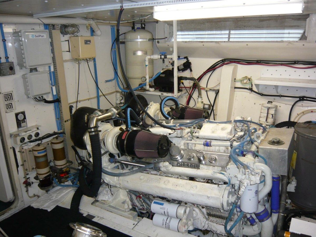 Buy a VITAMIN SEA 1990 at Shestakov Yacht Sales