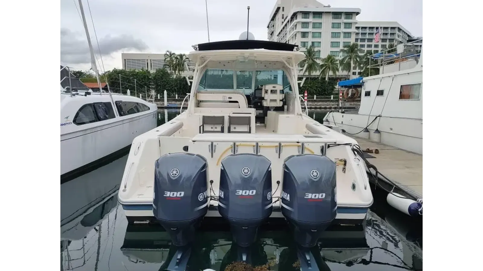Buy a 2012 Pursuit OS 385 Conquest 2012 at Shestakov Yacht Sales