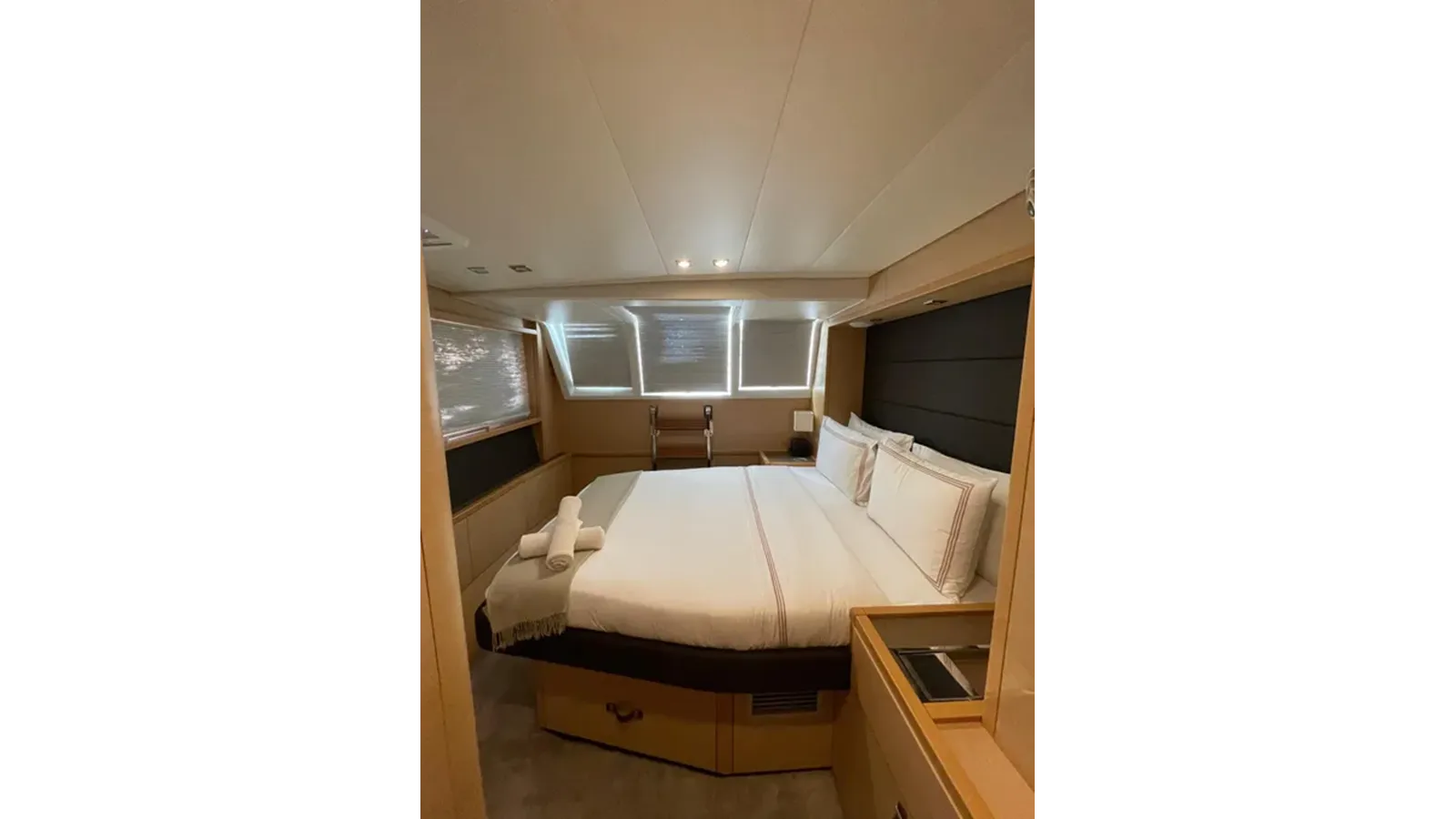 2016 Lagoon 630 Motor Yacht yacht sale