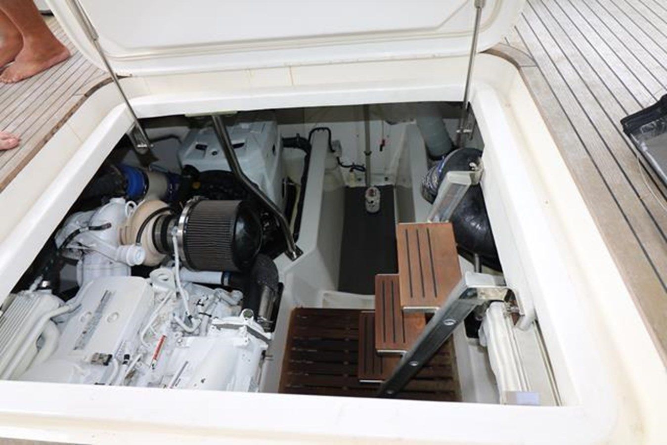 Buy a Grand Banks 43 Heritage EU at Shestakov Yacht Sales