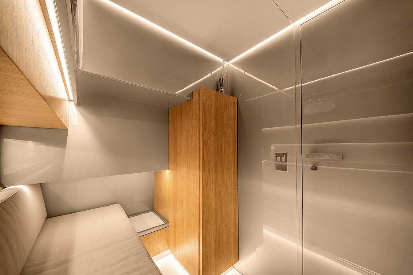 Buy a yacht ARES - CNM - CANTIERI NAVALI DEL MEDITERRANEO