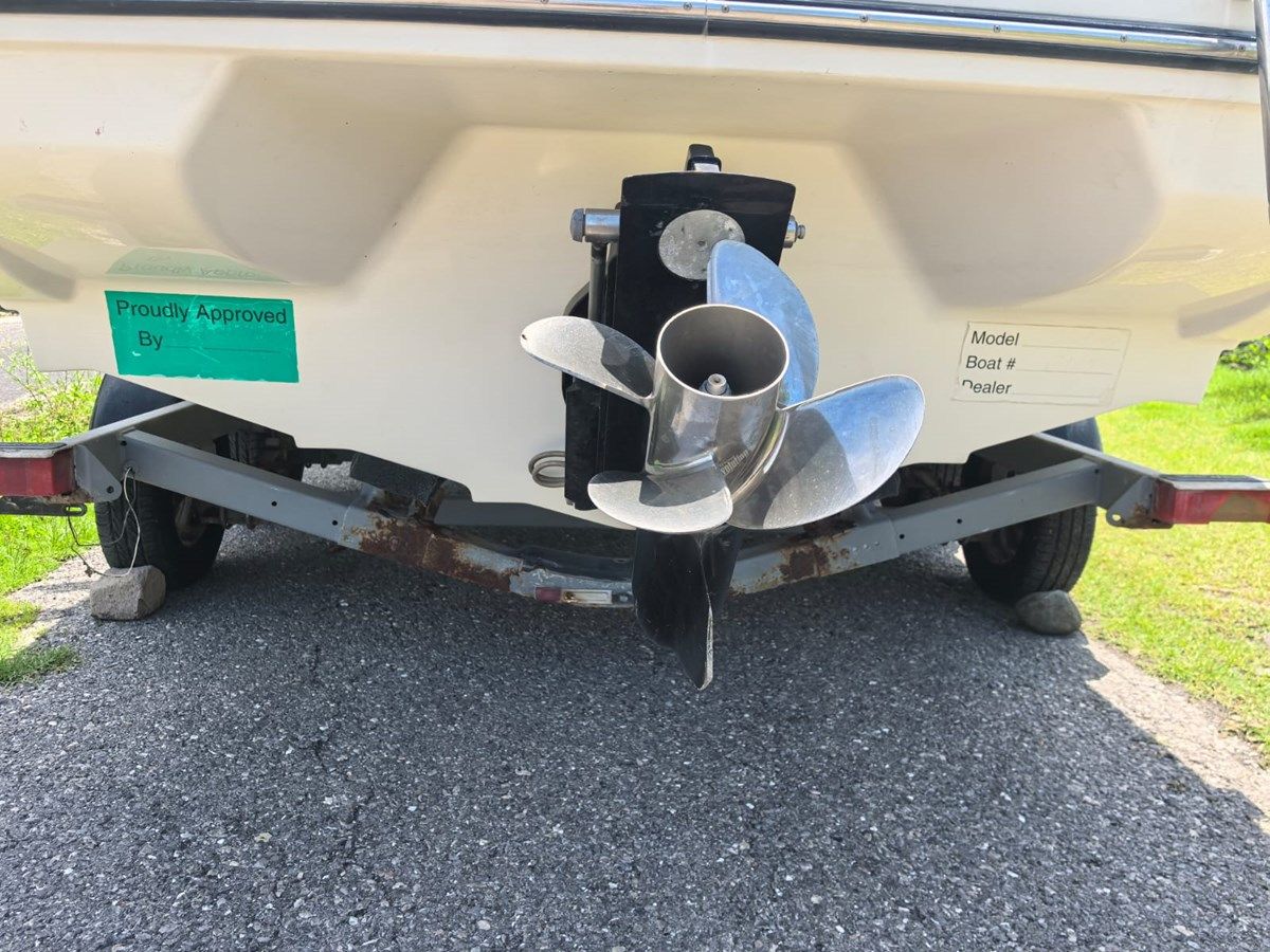 2013 SeaRay 205 Sport @ Tequesquitengo - SEA RAY price