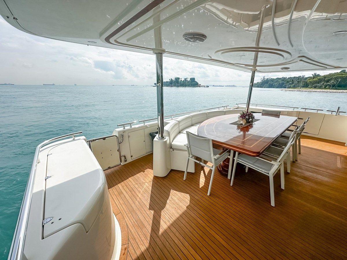 best yacht sales deals Custom Line 112 Custom Line 112