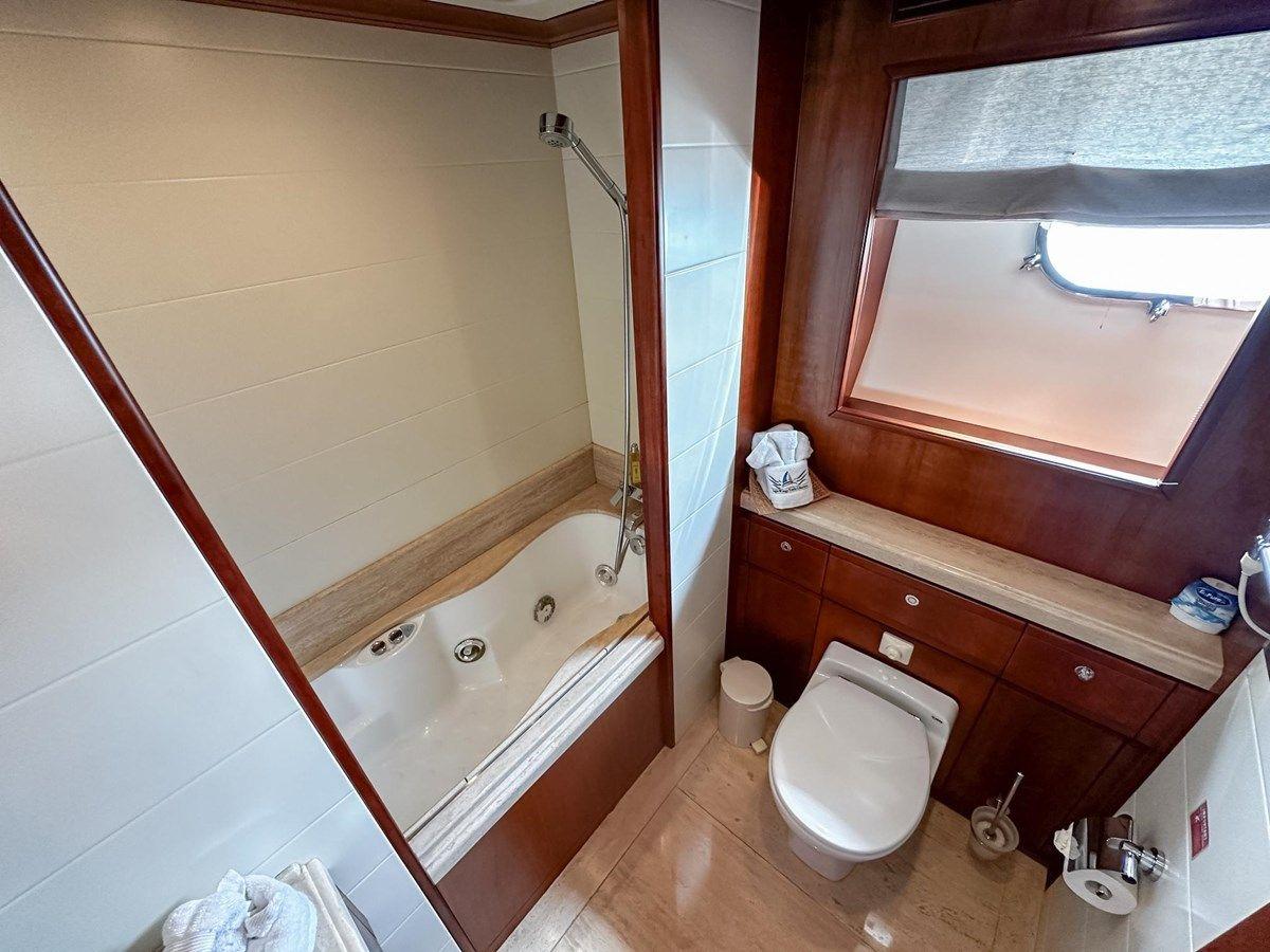 Custom Line 112 - FERRETTI CUSTOM LINE price