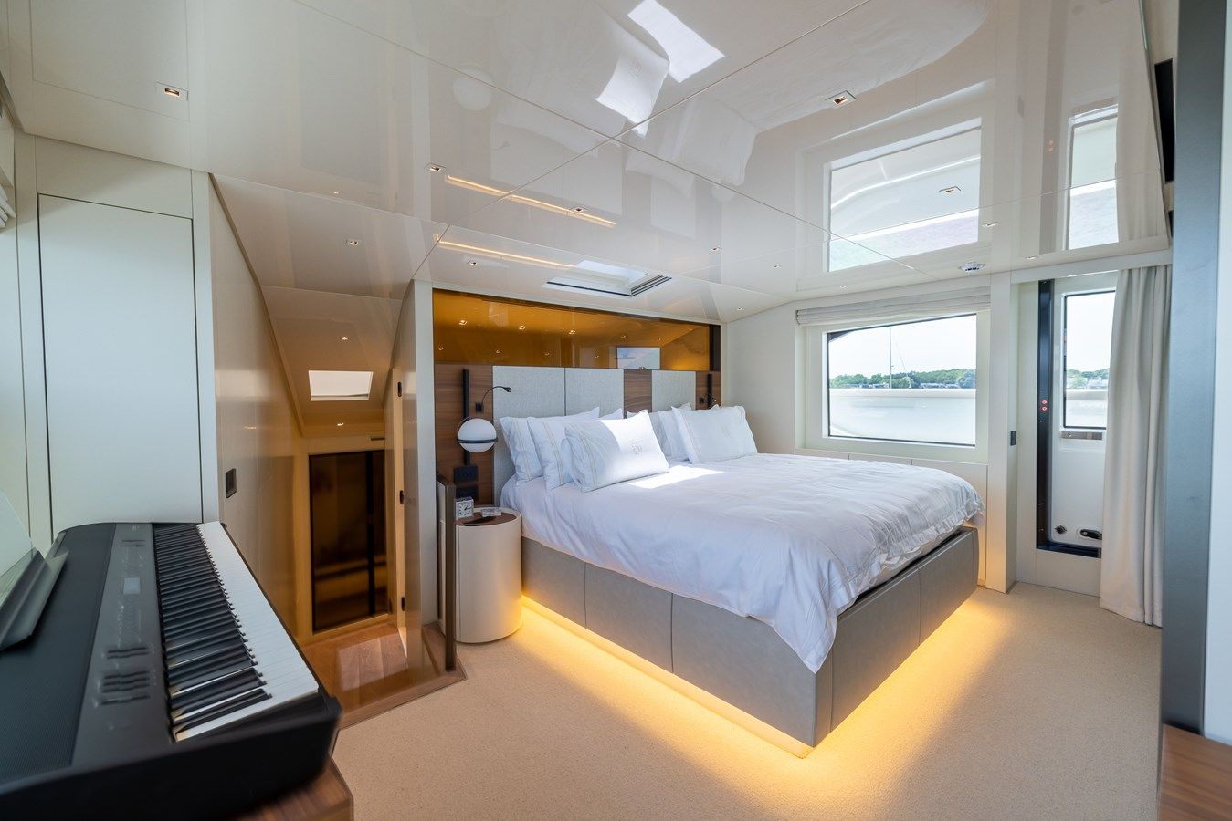 Купить яхту Sori San Lorenzo SL 90A в Shestakov Yacht Sales