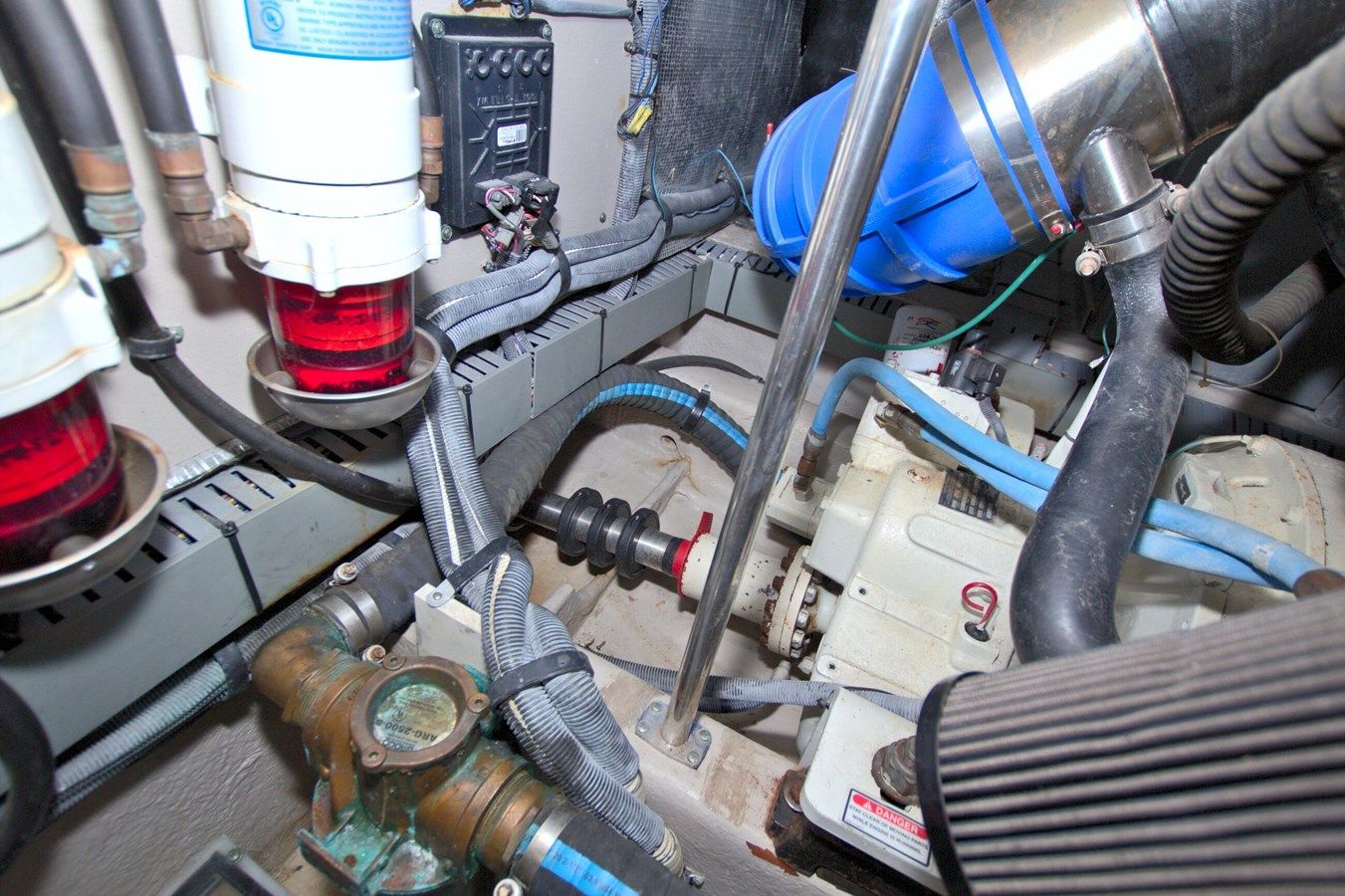 Стоимость яхты You, Me and the Sea 48