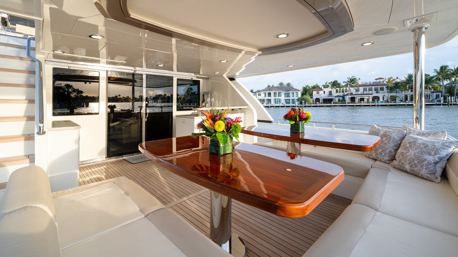 best yacht sales deals IRIDESCENCE 100