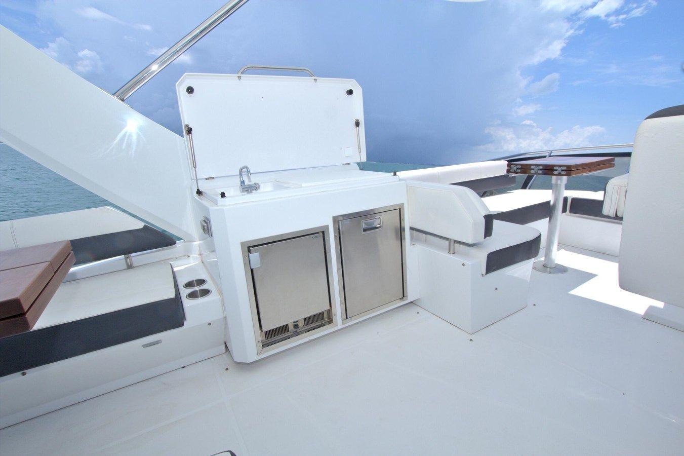 best yacht sales deals Stepping Stone V 54