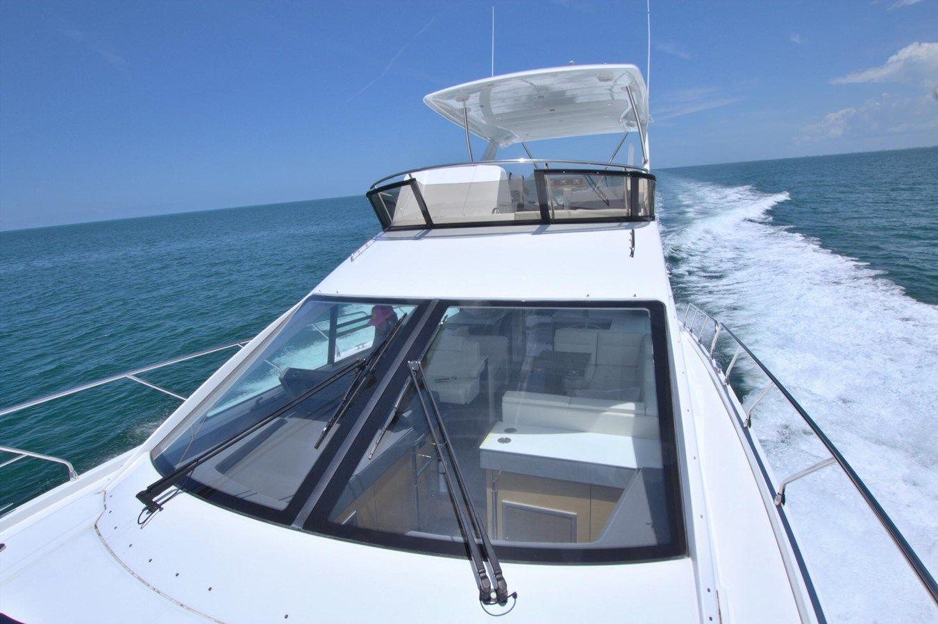 best yacht sales deals Stepping Stone V 54 Fly