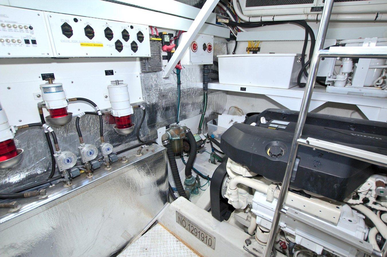 Buy a yacht Stepping Stone V 54 Fly