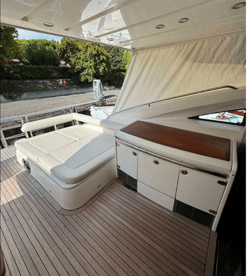 Стоимость яхты PRINCESS V65 SPORT YACHT 2008
