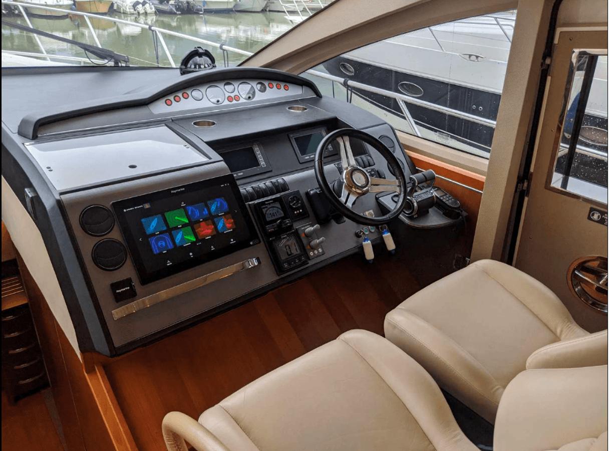 Стоимость яхты PRINCESS V65 SPORT YACHT - PRINCESS