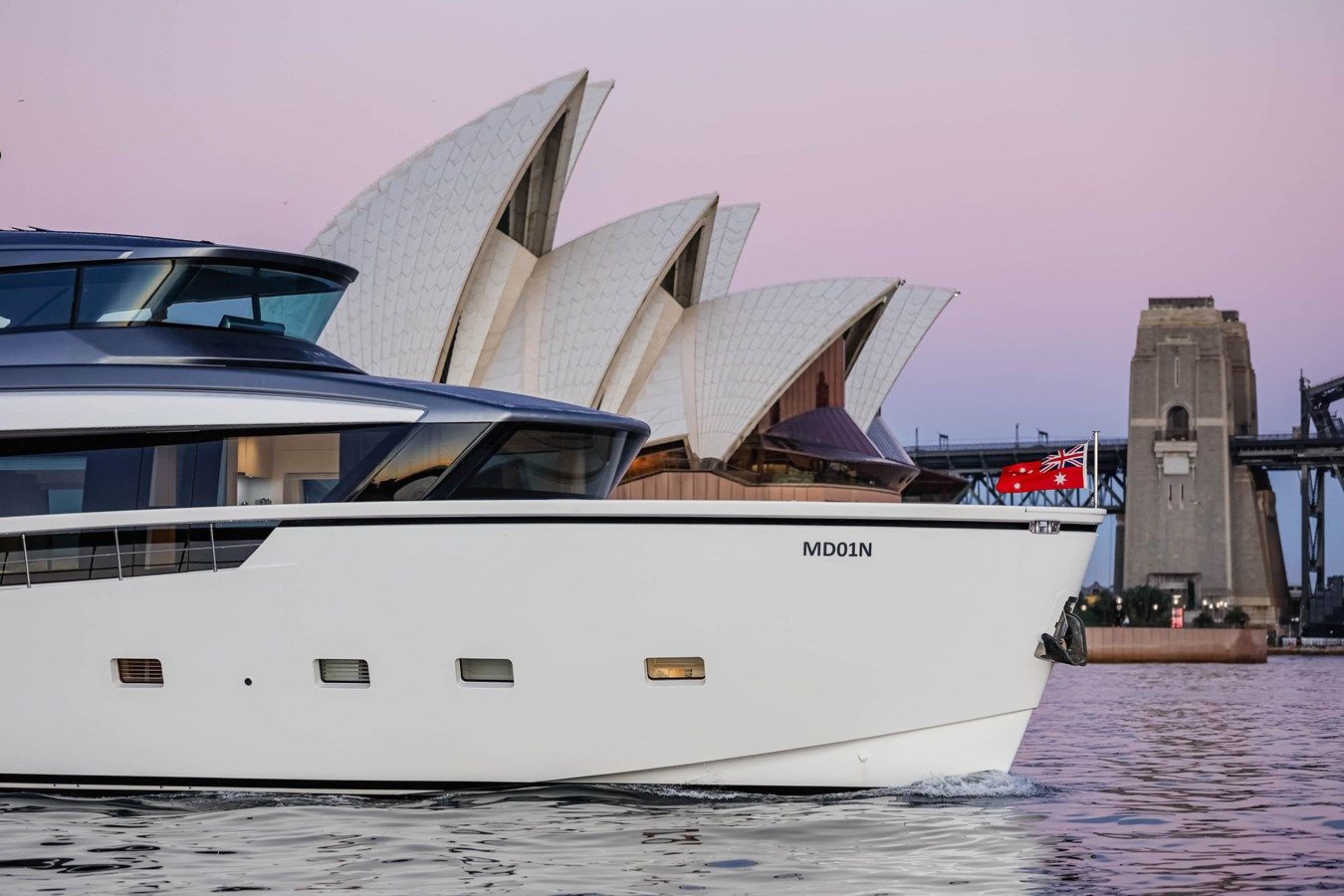 the best price on Sanlorenzo SX76