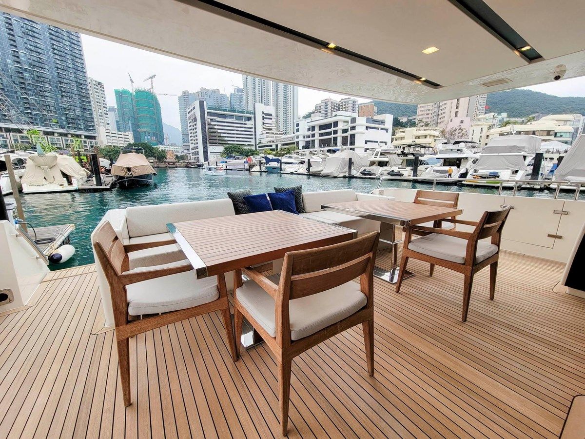 the best price on Sanlorenzo SL86 87