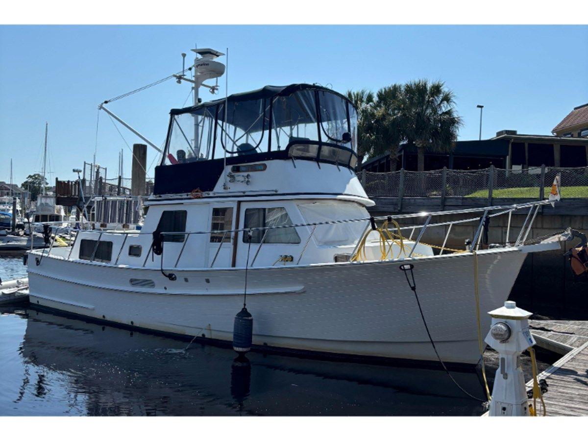 best yacht sales deals Funky Monkey - MONK