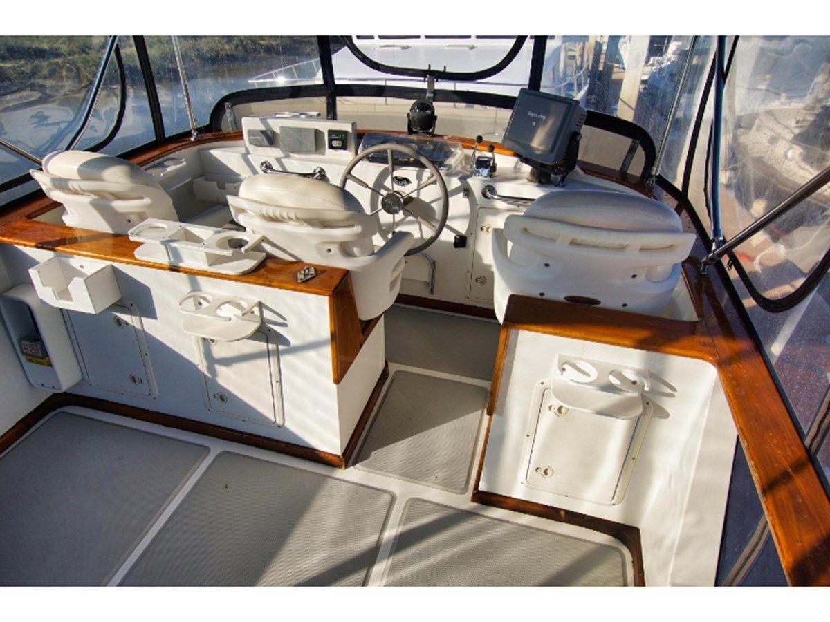 Buy a yacht Funky Monkey 36 (Hull #215)