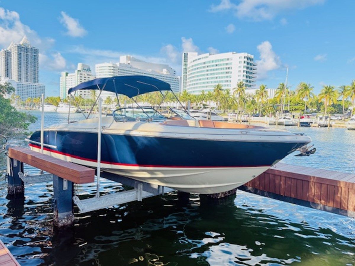 Buy a yacht - Launch 32