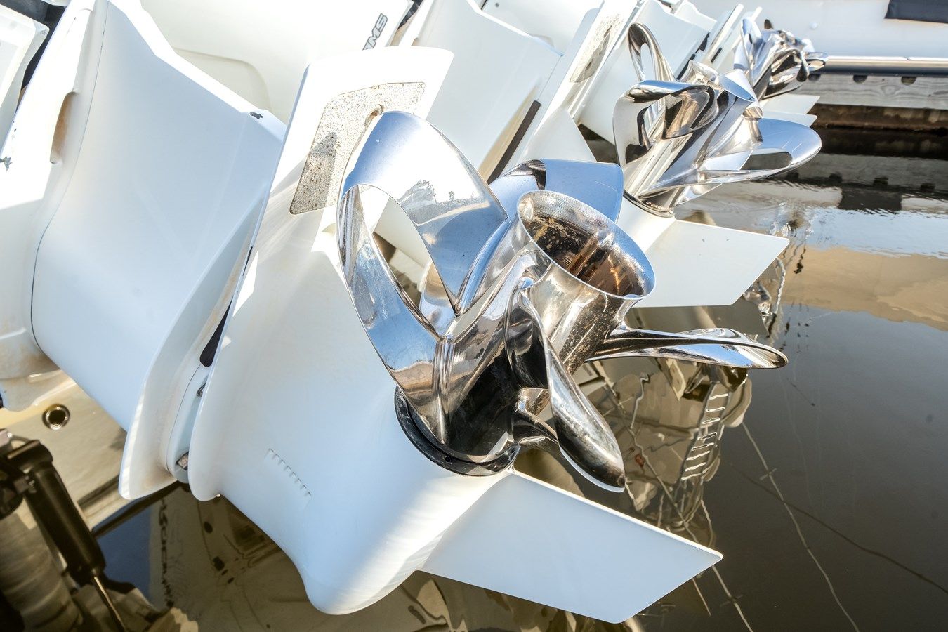 the best price on With Belz On - Freeman Boatworks