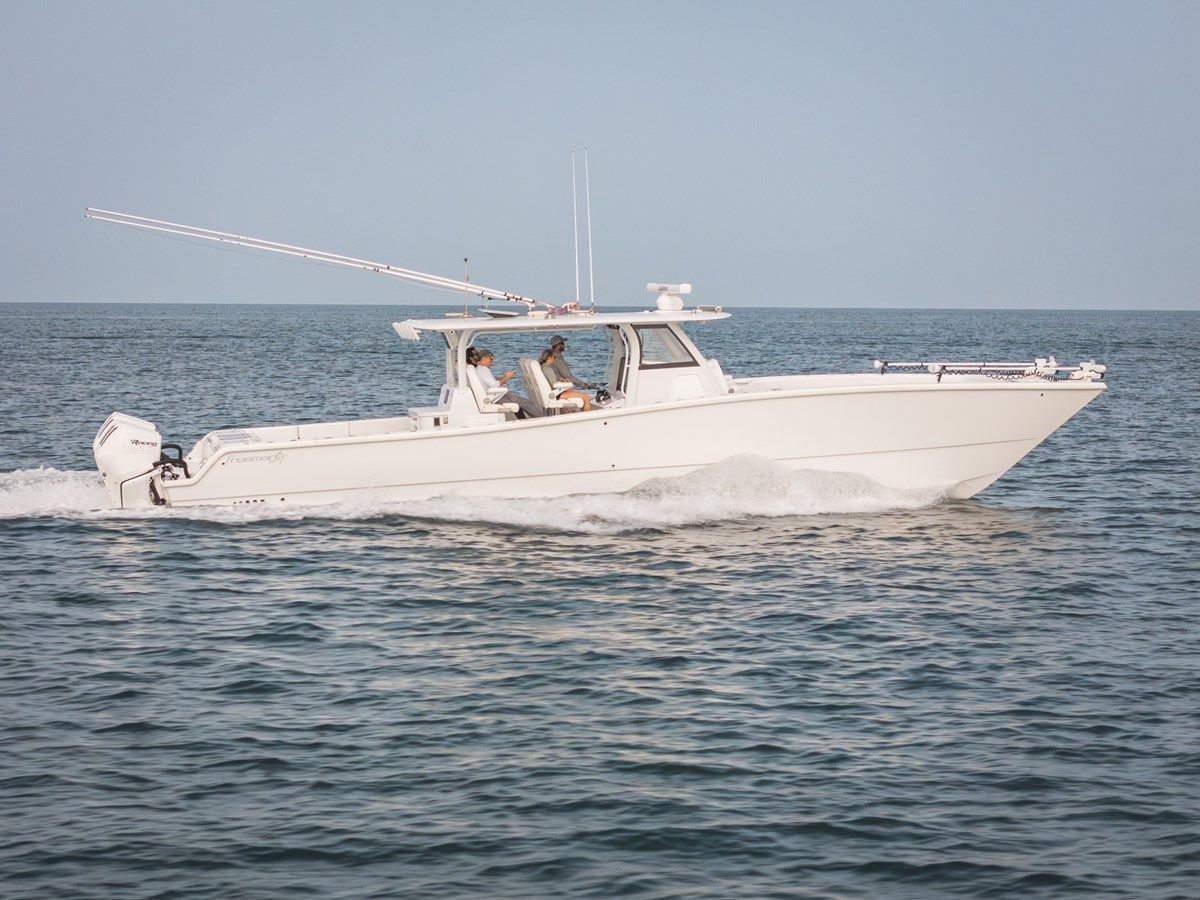 Buy a yacht With Belz On 2023