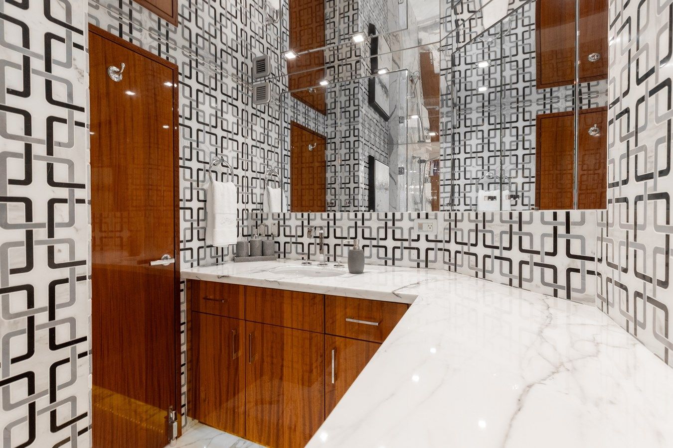 Купить Ritz Sea 2014