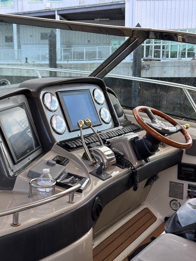 SEA RAY SUNDANCER 44 - SEA RAY