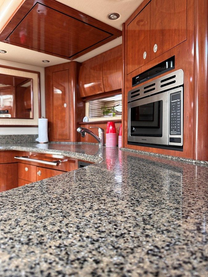 Продажа яхты SEA RAY SUNDANCER 44 - SEA RAY