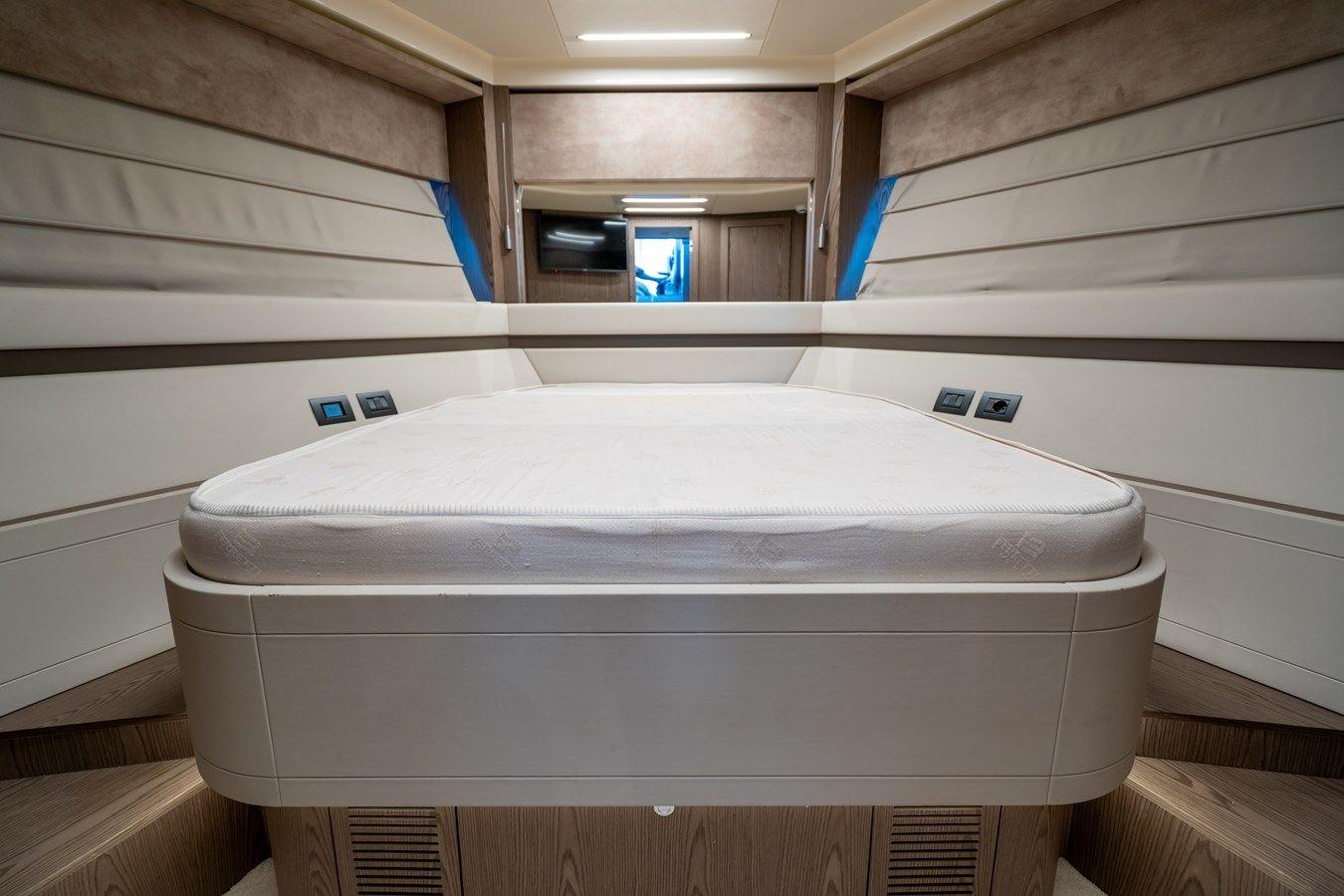 DUDU - Ferretti Yachts